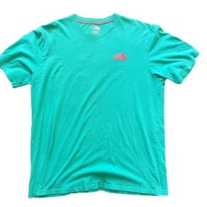 Retro colored north face shirt